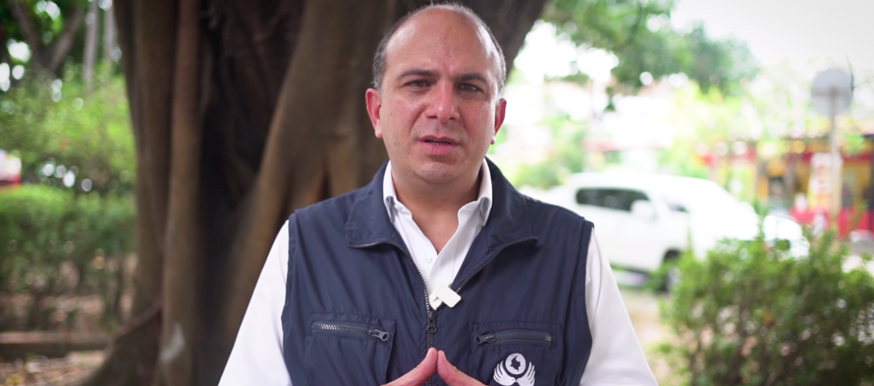 El Defensor del Pueblo, Carlos Camargo.