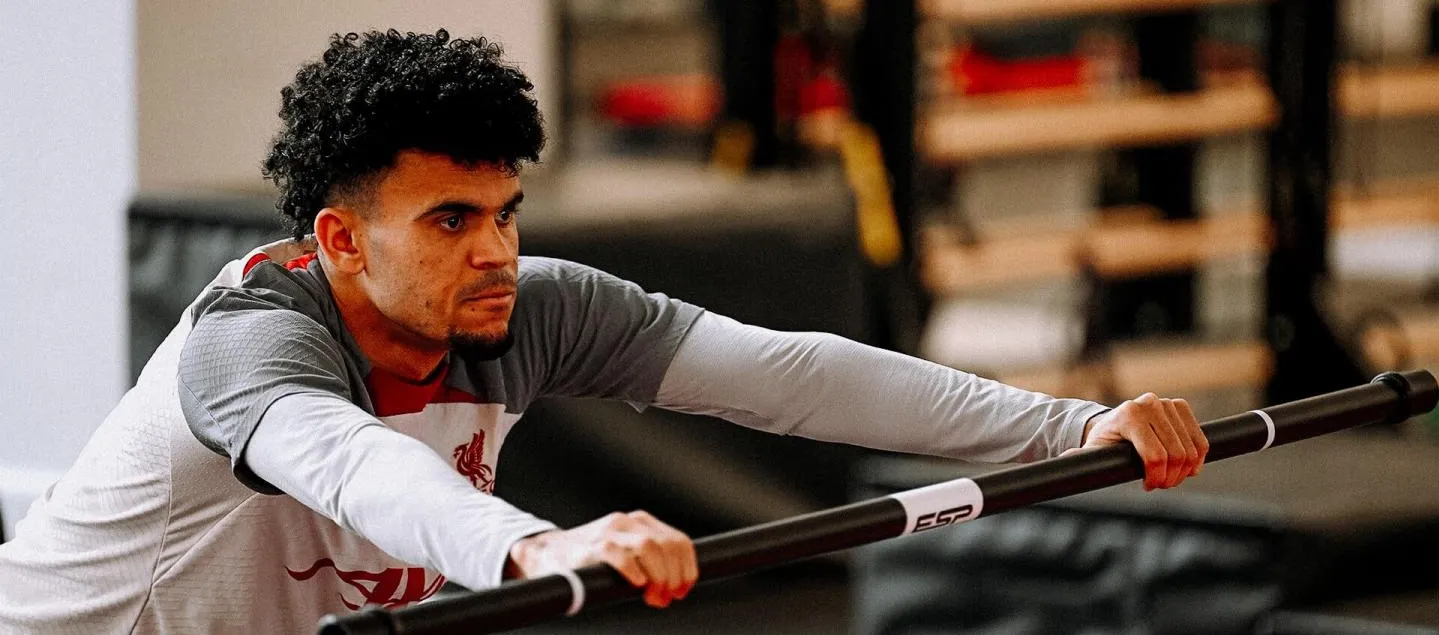 Luis Díaz no juega con el Liverpool desde octubre pasado. 