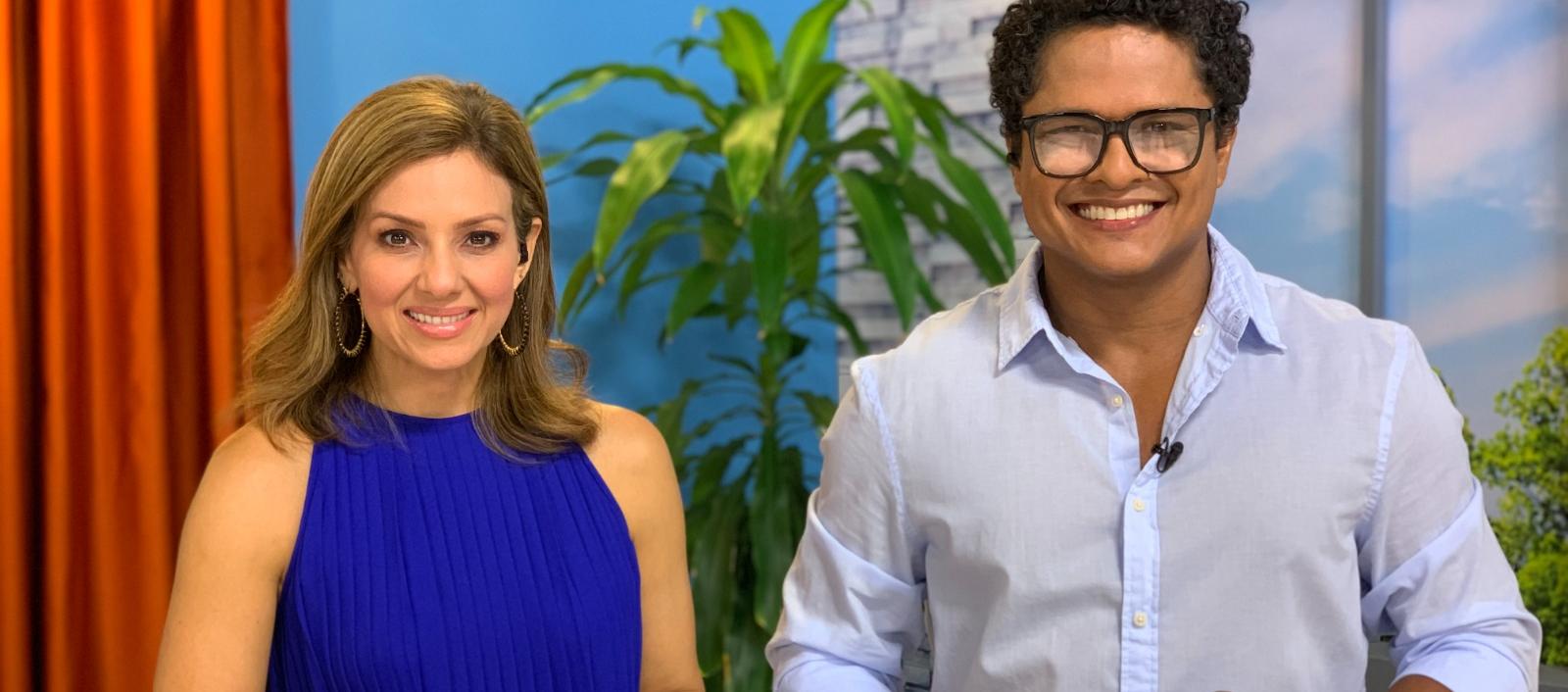 Patricia Villalba y Robert Barraza, conductores del magazín "Conexión Familia"