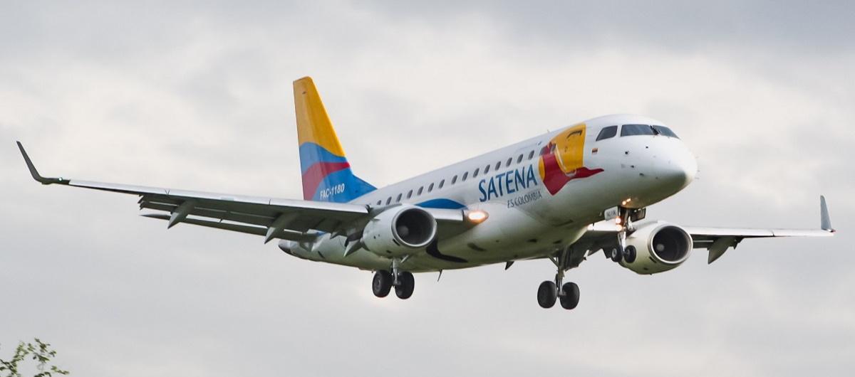 Vuelo inaugural Bogotá-Caracas despegando del aeropuerto El Dorado.