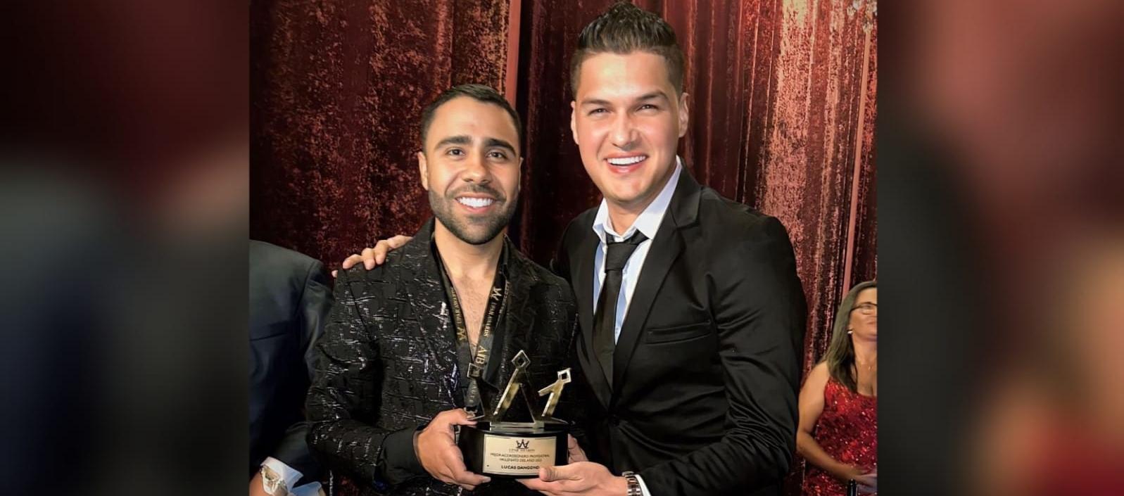 Elder Dayan y Lucas Dangond en la celebración de los premios Upar Awards.