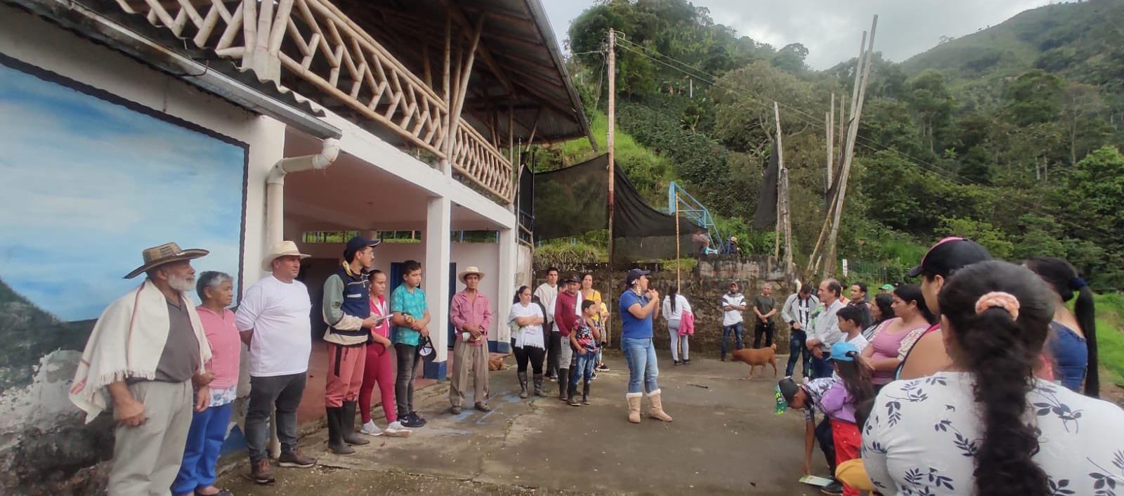 Funcionarios de la UNGRD en recorrido por zonas de riesgo