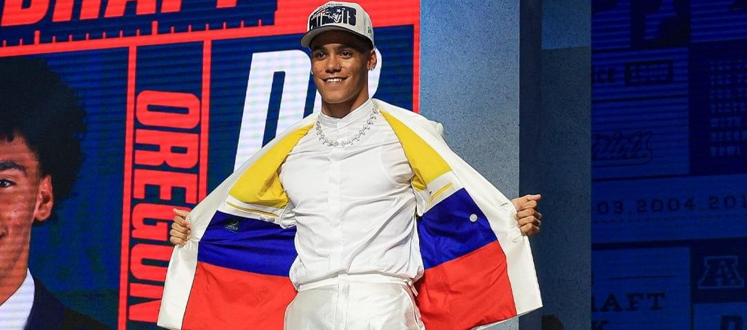 Christian González mostró con orgullo los colores de la bandera colombiana.