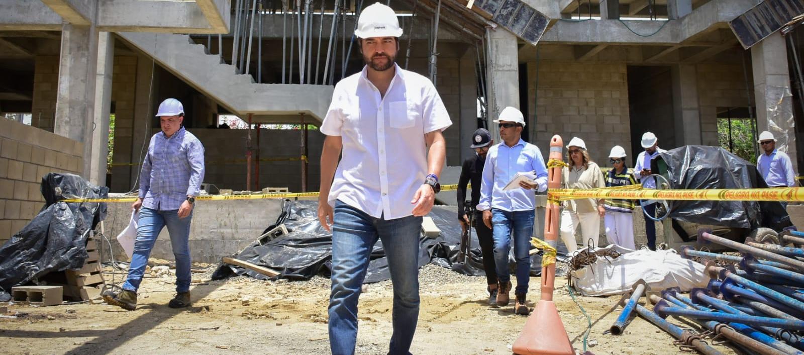 El Alcalde de Barranquilla, Jaime Pumarejo.