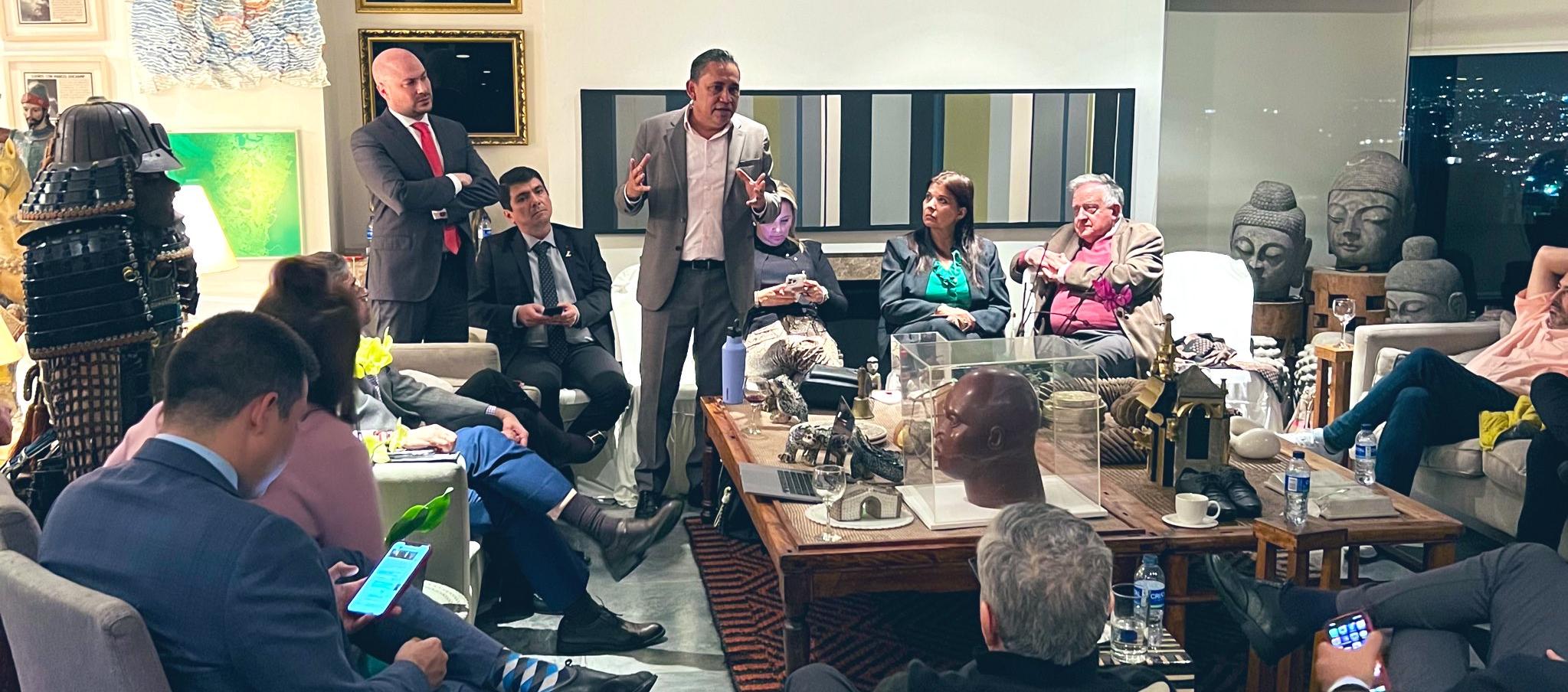 Reunión de bancada liberal