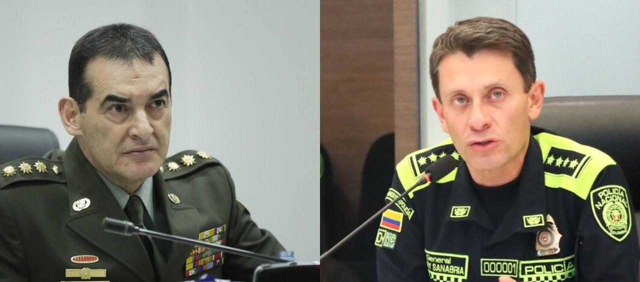 Mayor general William Salamanca, nuevo director de la Policía, y el saliente, general Henry Sanabria.