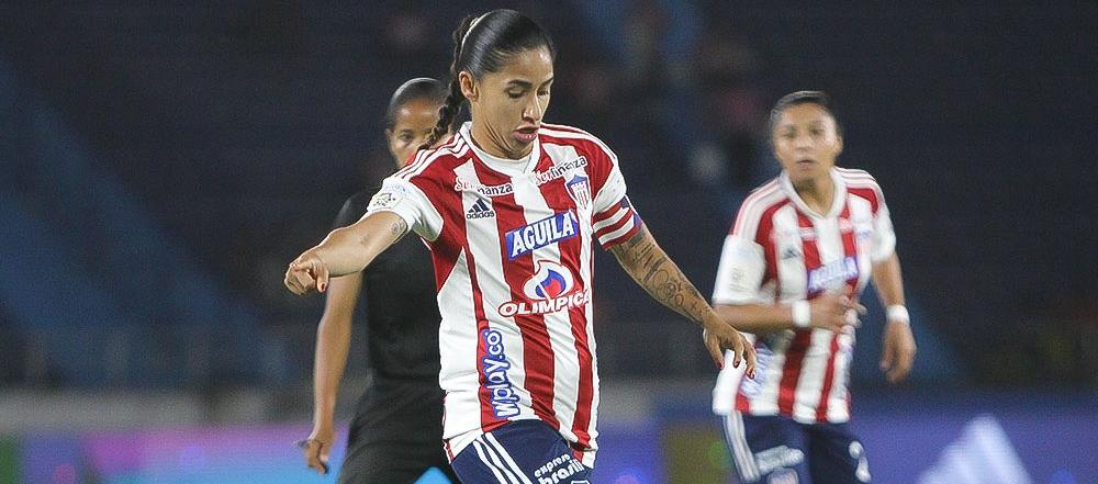 Carolina Arias, capitana de las Tiburonas. 