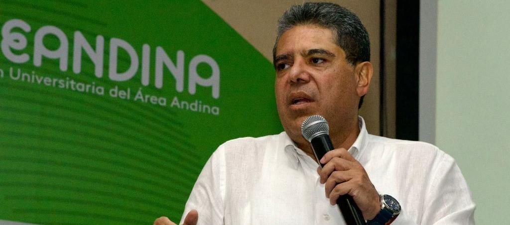 Carlos Hernán Rodríguez, Contralor General de la República.