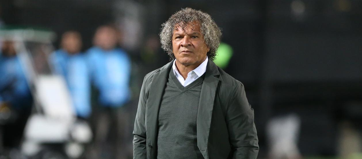 El samario Alberto Gamero, director técnico de Millonarios.