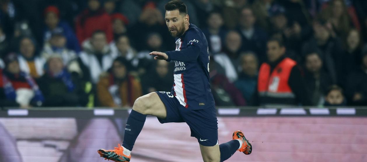 Lionel Messi tendría sobre la mesa la posibilidad de retornar al Barcelona. 