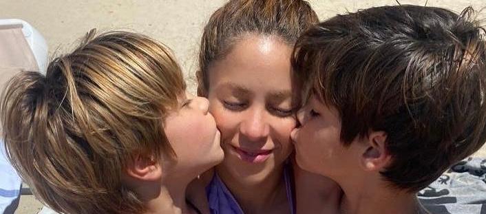 Shakira junto a sus hijos Milan y Sasha el Día de la Madre del año pasado