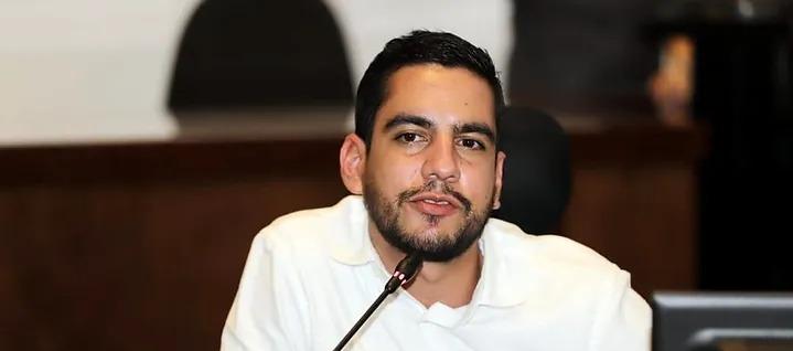 Senador Álex Flórez.