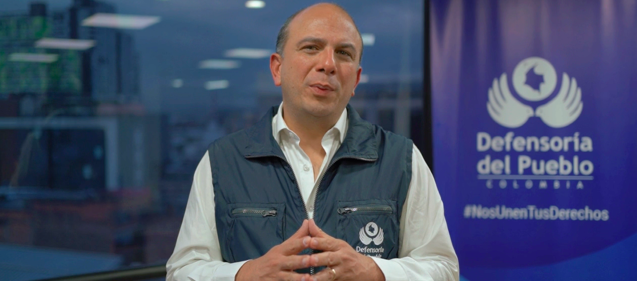 El Defensor del Pueblo, Carlos Camargo.