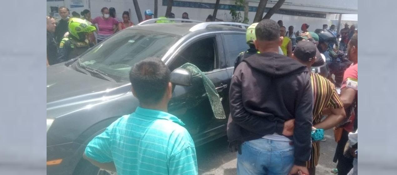 Las víctimas se movilizaban en esta camioneta cuando fueron baleadas. 