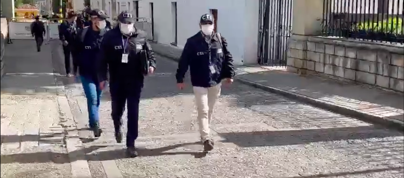 Imagen de la llegada de los funcionarios del CTI.