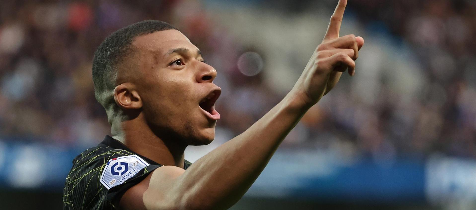 Kylian Mbappe celebra