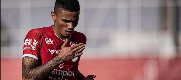 Marcus Vinícius Alves 'Romário’ 