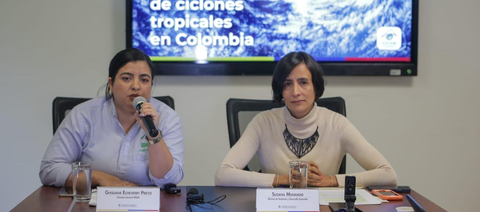 La Ministra de Medio Ambiente en rueda de prensa