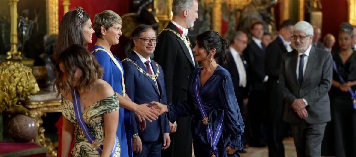 La Ministra de Minas y Energía, Irene Vélez, llegando a la cena de gala de los reyes de España.