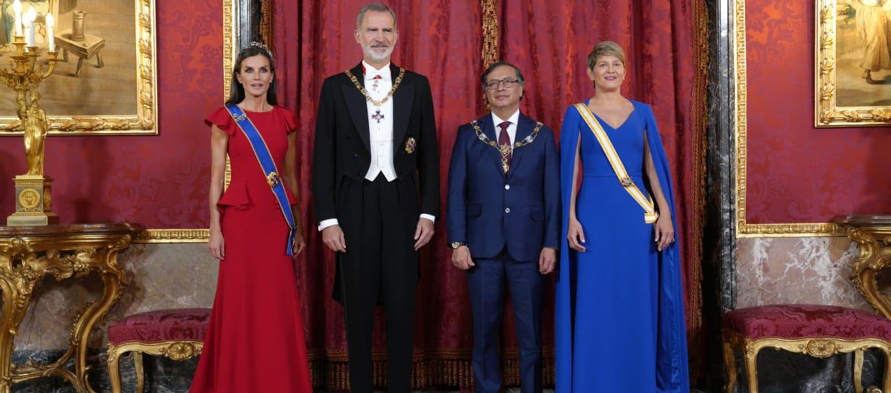 Los reyes de España, Letizia y Felipe VI; el Presidente Gustavo Petro y la primera dama Verónica Alcocer.