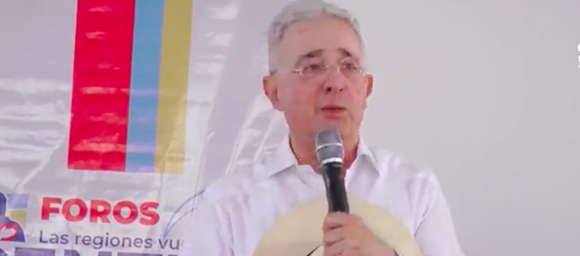 El expresidente Álvaro Uribe Vélez.