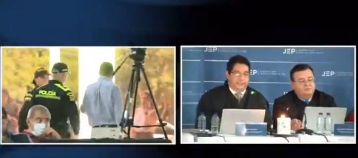 El alcalde fue detenido en plena audiencia.