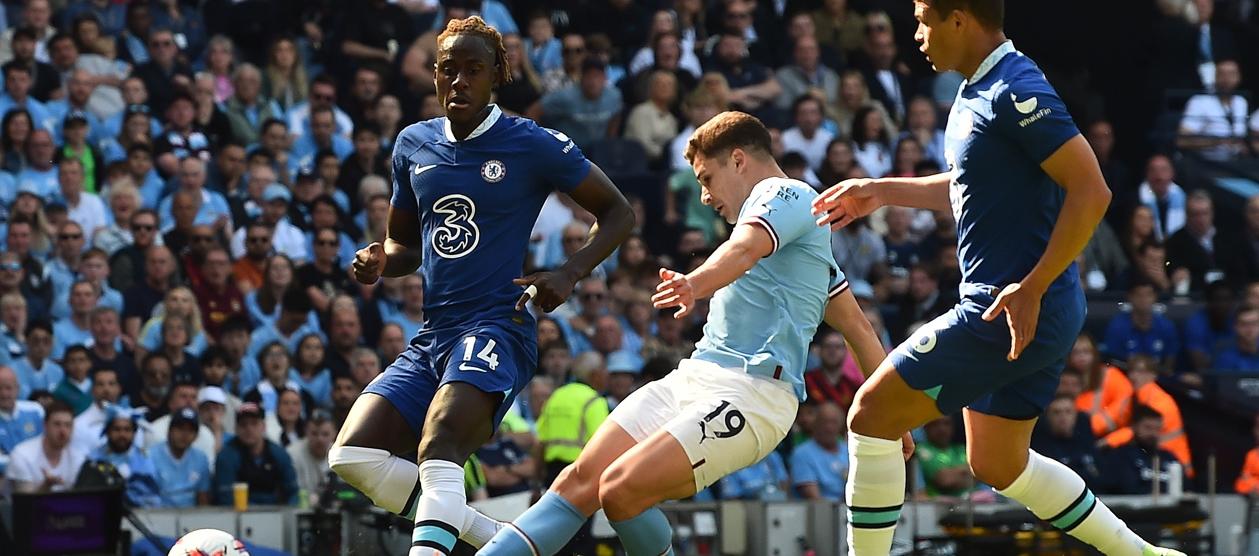 El argentino Julián Álvarez marcó el único gol del partido.