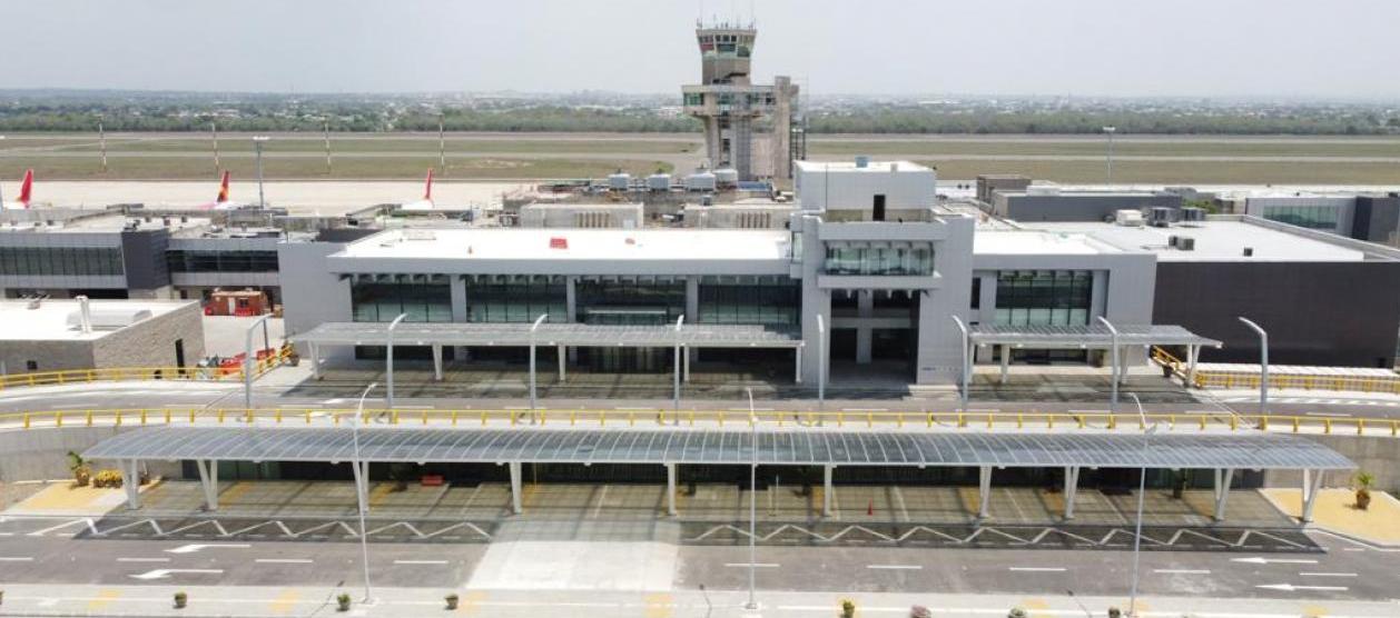 Fachada del aeropuerto Ernesto Cortissoz.