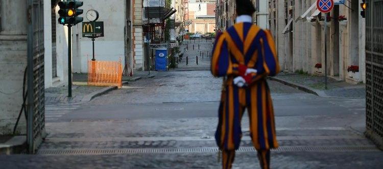 La Puerta de Santa Ana en el Vaticano 