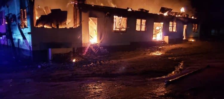 No saben con exactitud la causa del incendio.