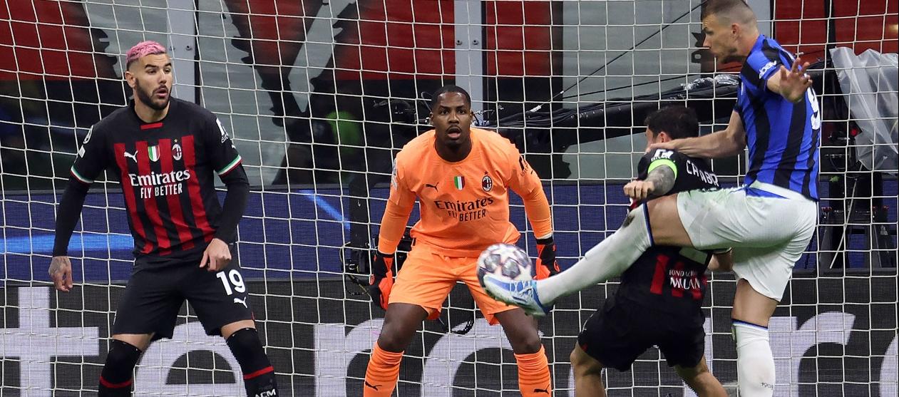 El bosnio Edin Dzeko marcó el primer gol del Inter, en el minuto 8. 