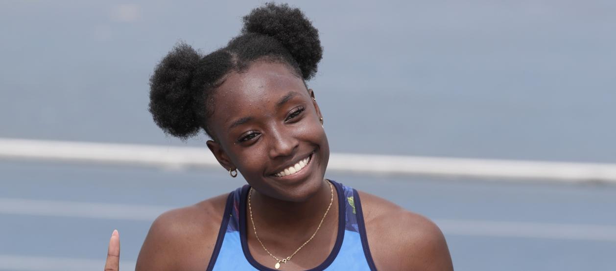 Melany Bolaño, oro en los 100 y 200 metros planos.