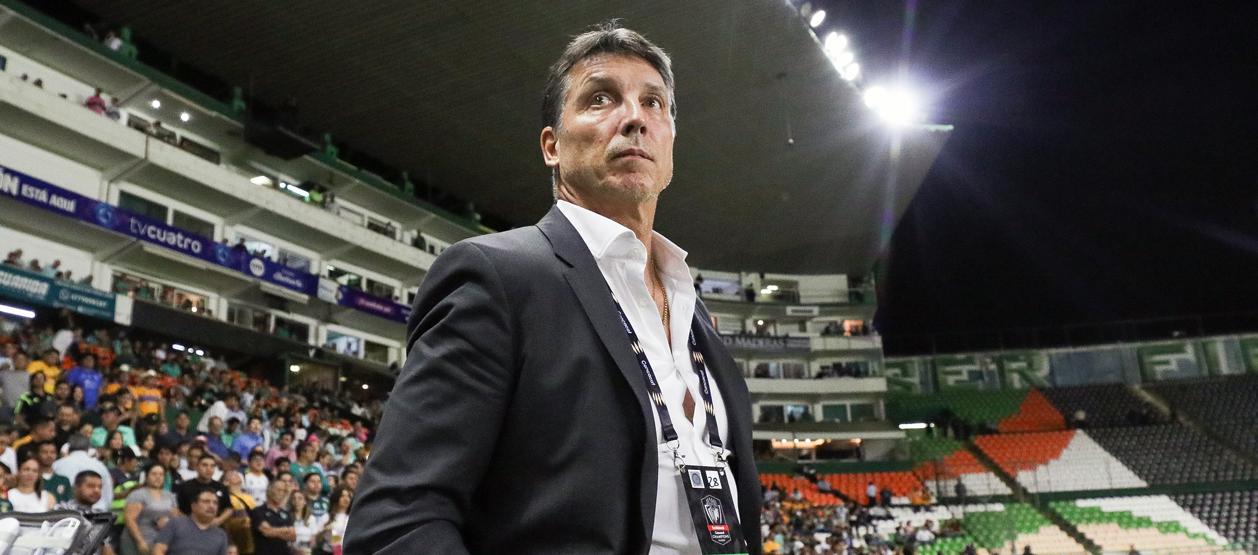 Robert Dante Siboldi, exportero del Junior y técnico campeón en México.