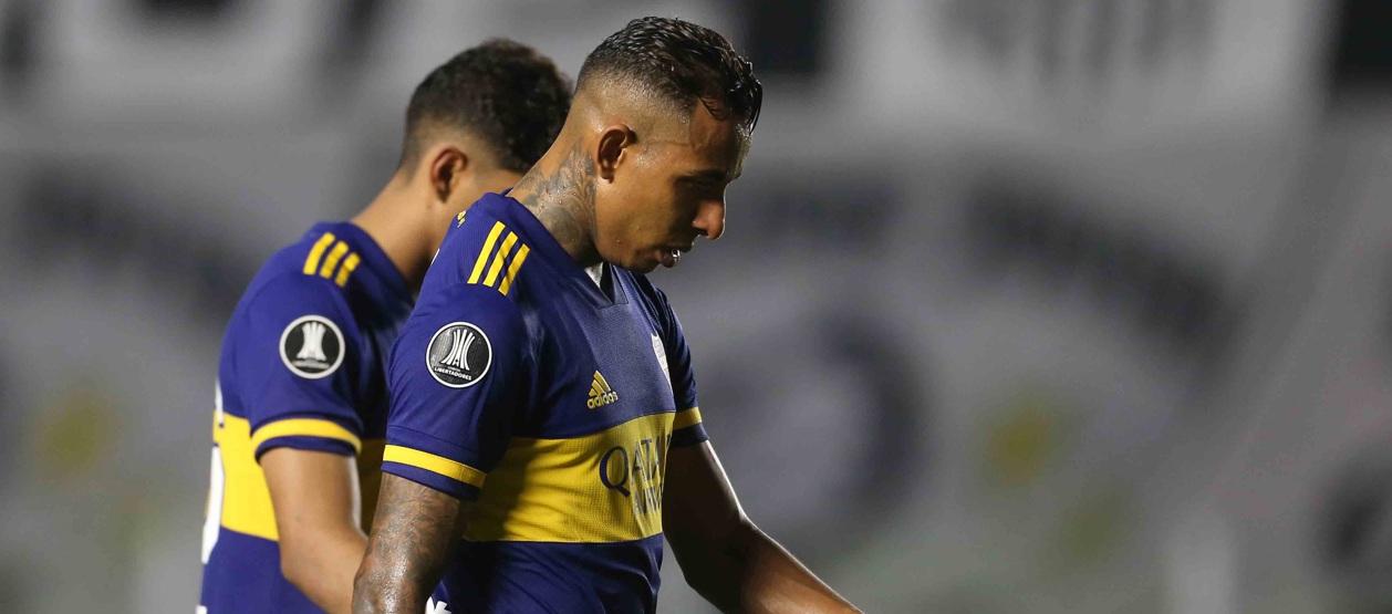 Sebastián Villa fue denunciado en abril de 2020 por su entonces pareja Daniela Cortés. 