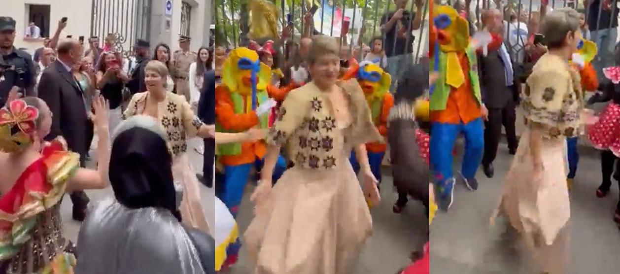 De traje largo y tacones, Verónica Alcocer bailó con una muestra del Carnaval de Barranquilla