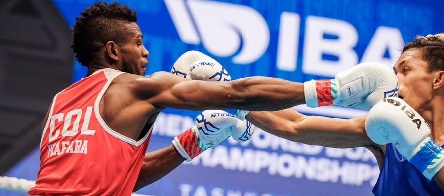 José Manuel Viáfara en su combate contra Ibraahim Barry.