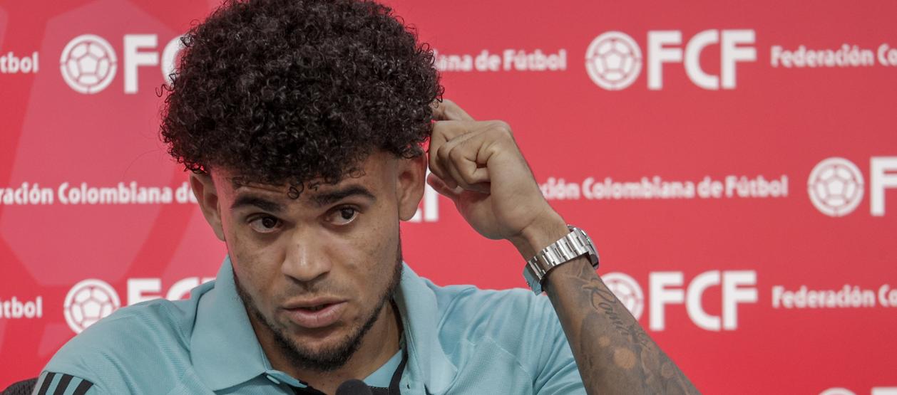 Luis Díaz retorna a la Selección Colombia tras superar una grave lesión con el Liverpool. 