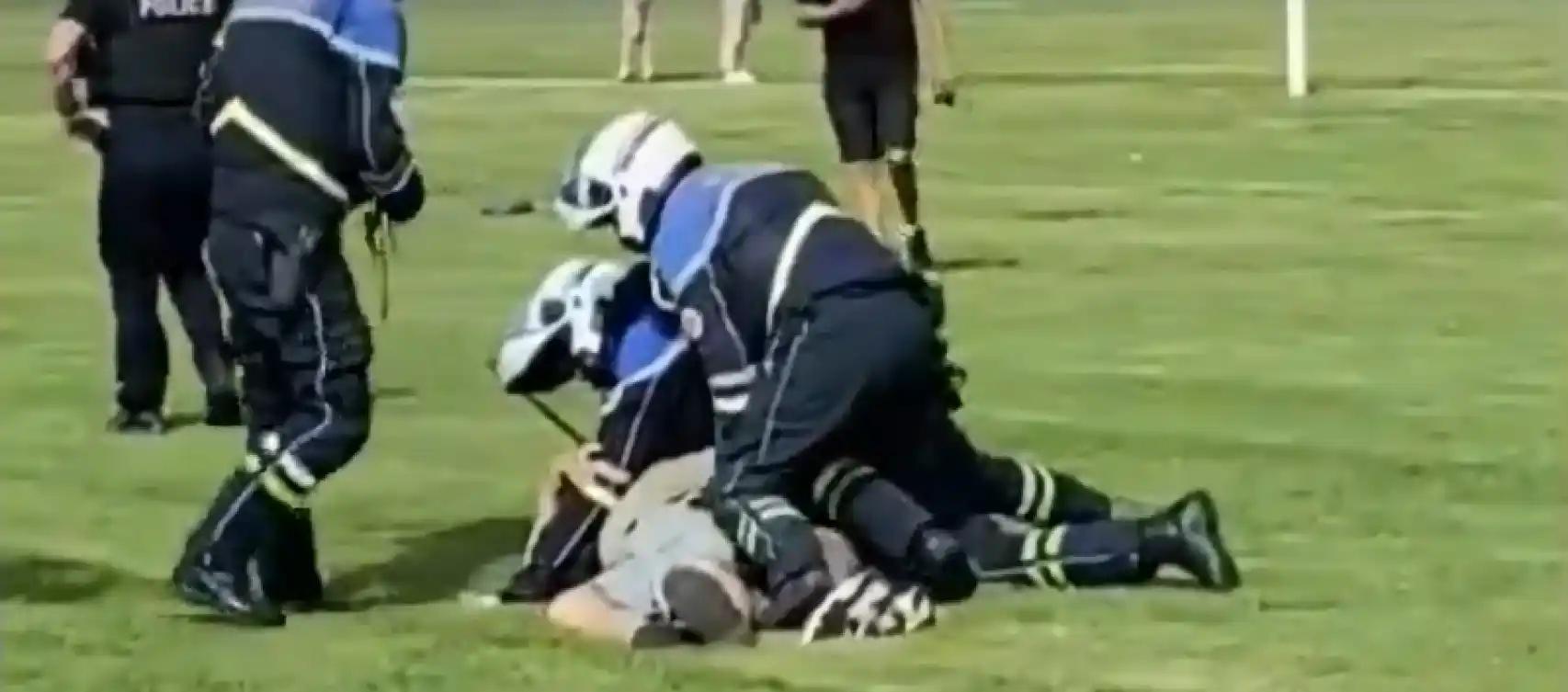 Momento de la captura del autor del ataque.