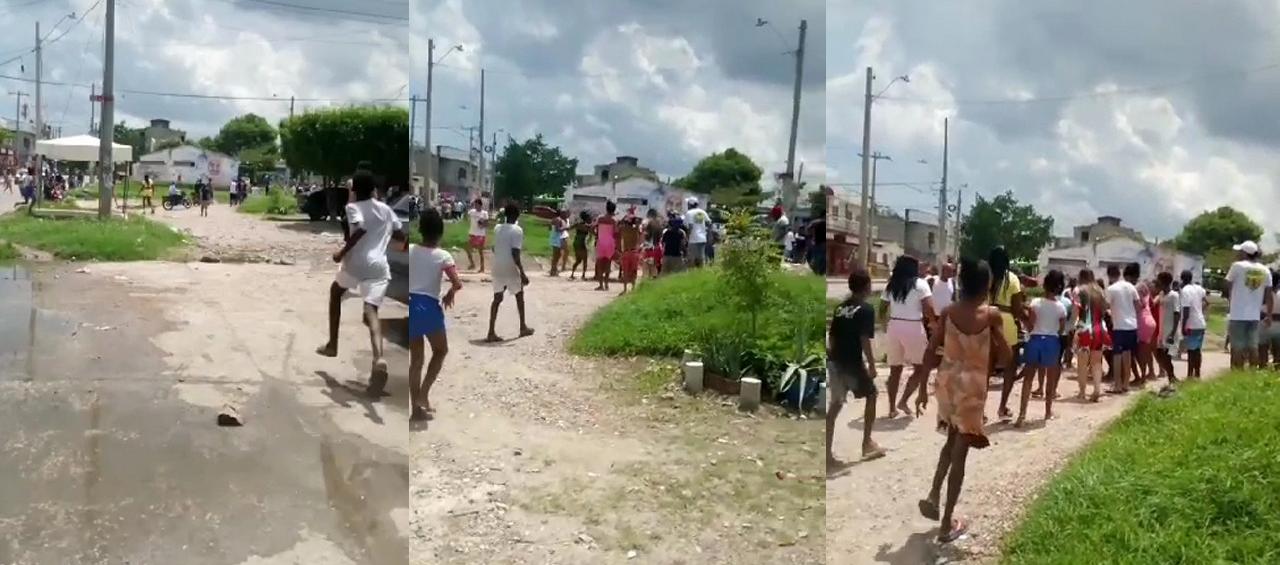 Momento en que están siendo auxiliadas las tres personas baleadas. 