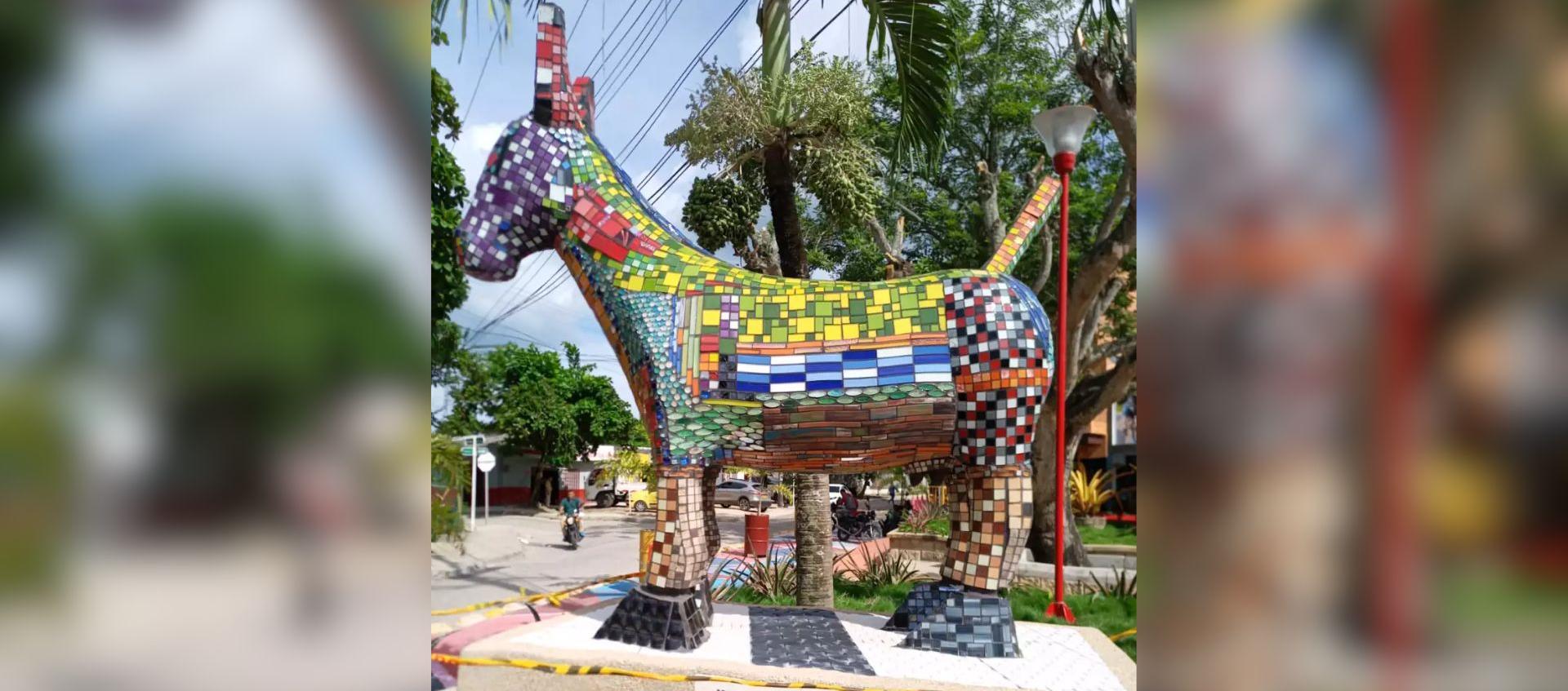 Escultura de la burra en Sincelejo.