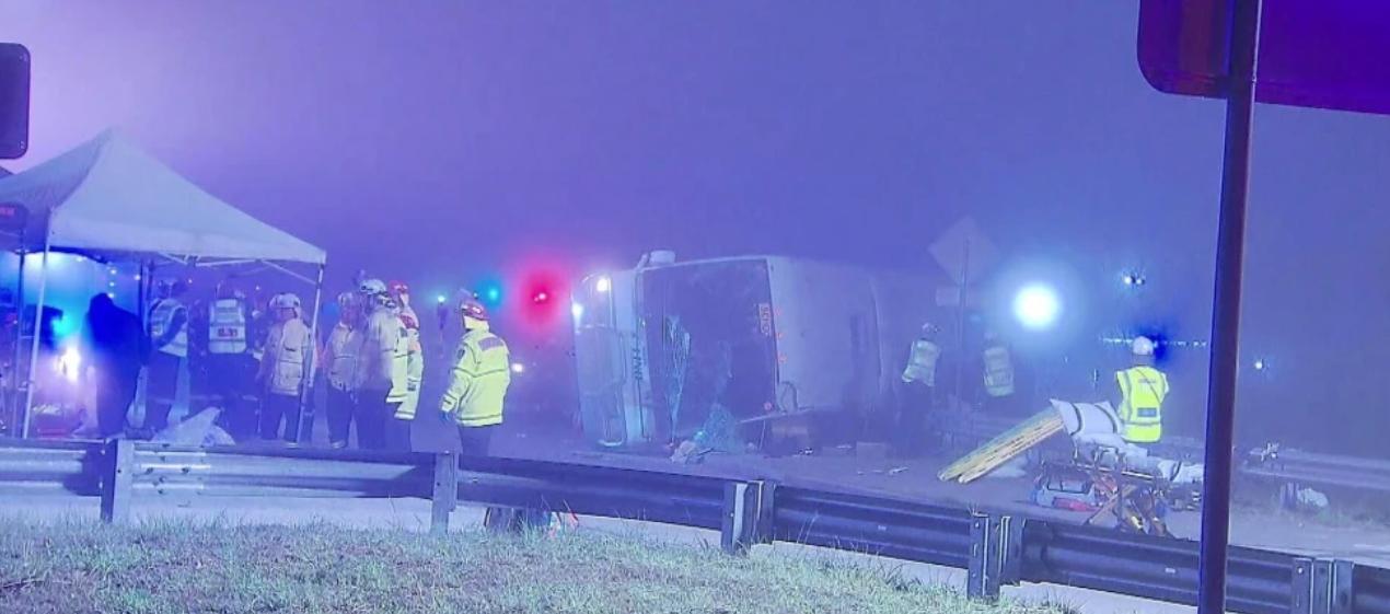 Aspecto del bus accidentado. 