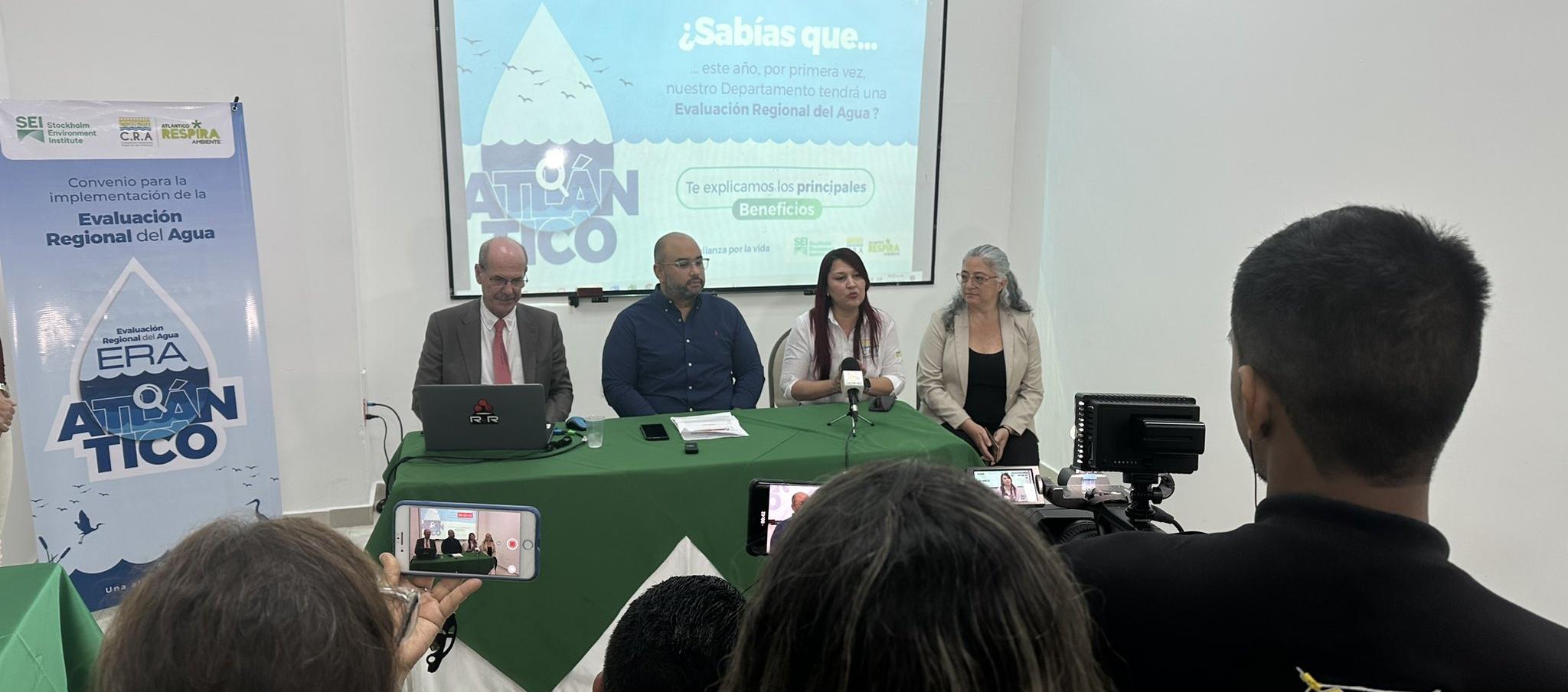 Directivos del CRA y del SEI.