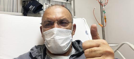 Roy Barreras, en su lecho de recuperación.