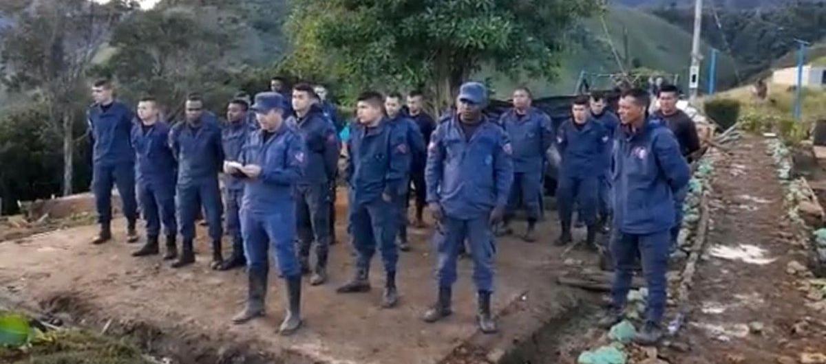 Los 18 militares que se encontraban en poder de las disidencias de las FARC.