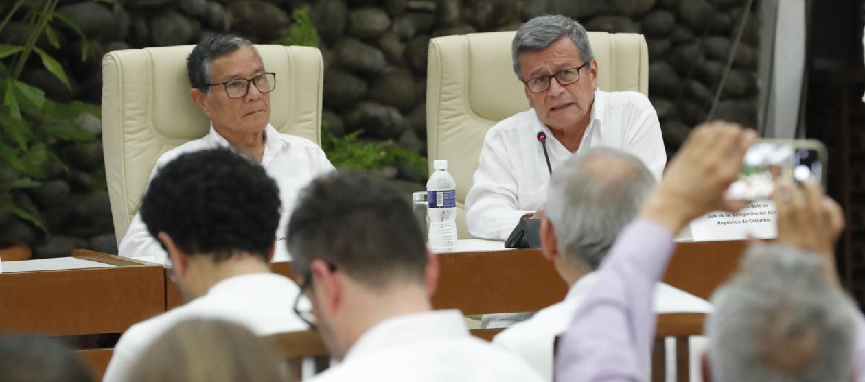 Alias 'Gabino' y alias 'Pablo Beltrán', jefes negociadores del ELN.