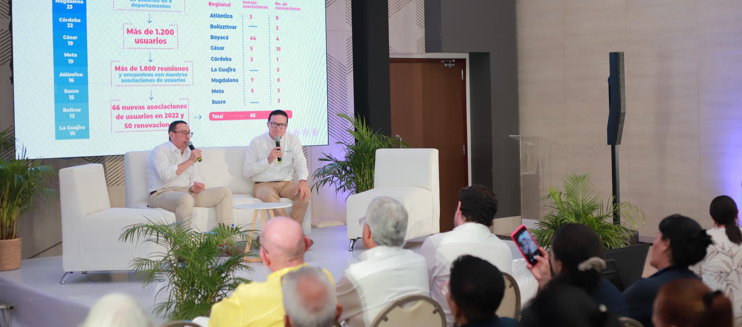 El gerente general de la compañía Roberto Solano Navarra, durante la rendición de cuentas Cajacopi 2022.