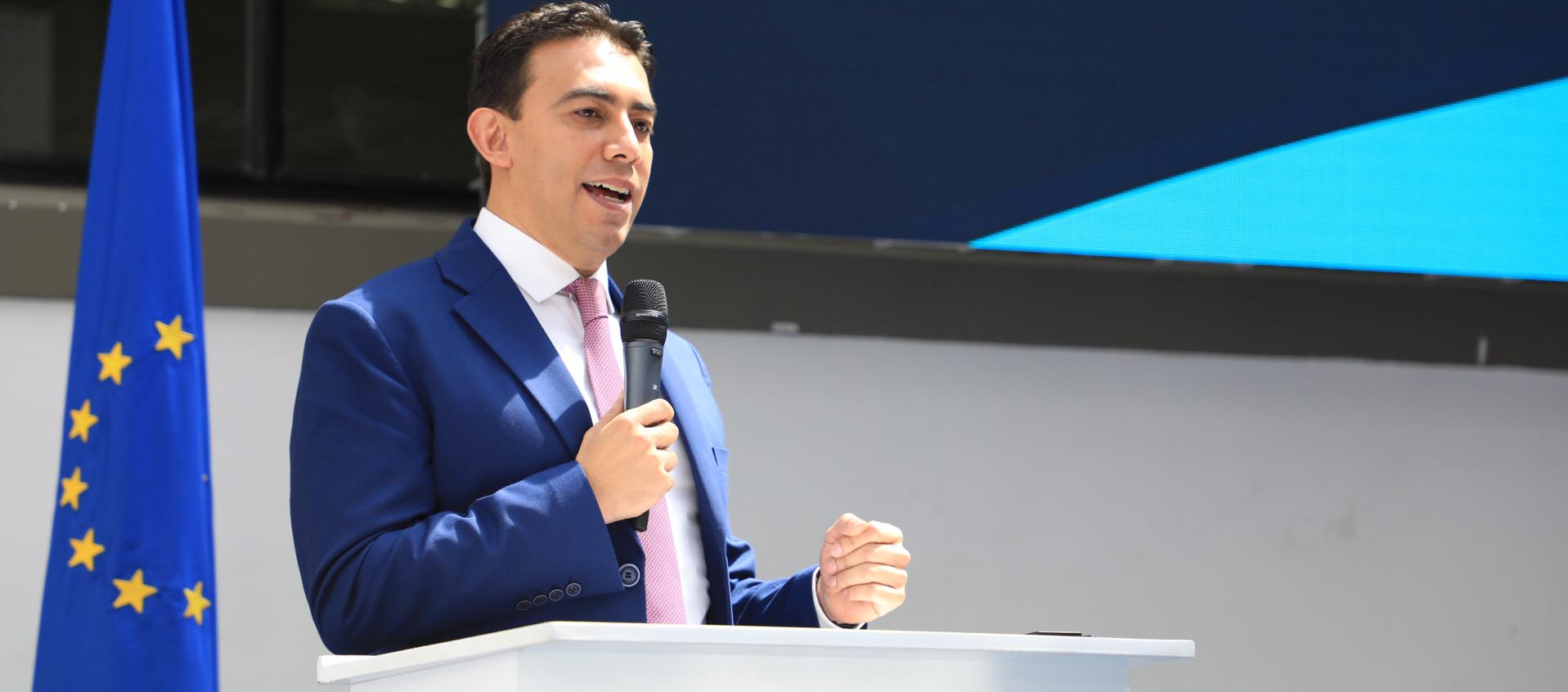 Alexander Vega Rocha, Registrador Nacional.