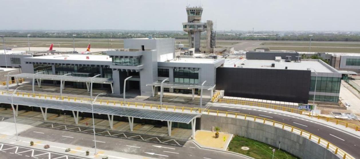 Fachada del aeropuerto Ernesto Cortissoz.