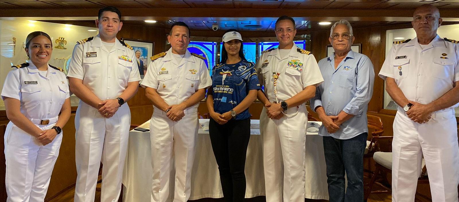 La camiseta oficial de la carrera fue presentada en el Buque Gloria. 