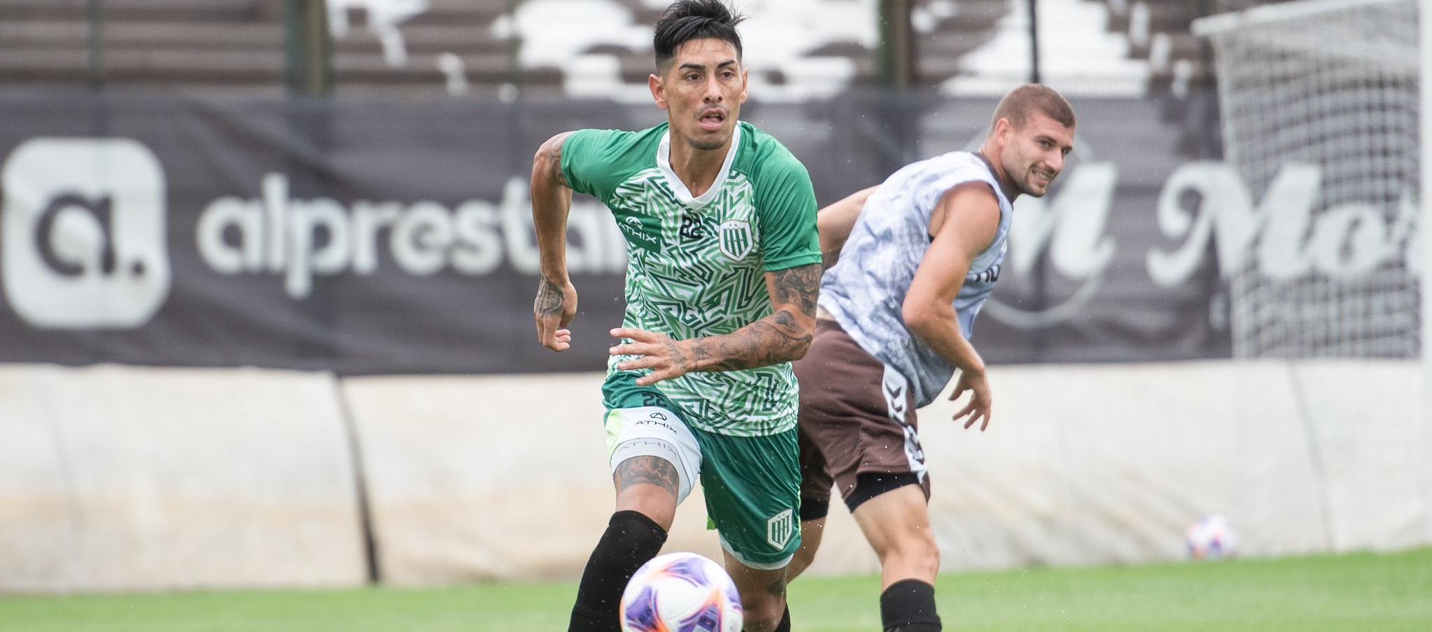 Emmanuel Olivera fue campeón en Colombia con Atlético Nacional. 